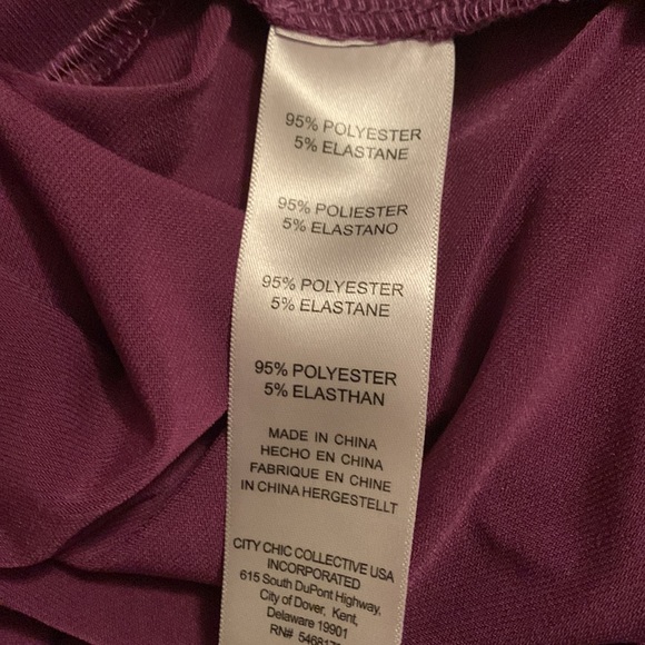 EUC Avenue burgundy stretchy flutter sleeves scoop neck tunic size 30/32 - Picture 12 of 12